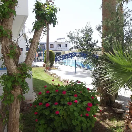Kefalonitis Hotel Apartments-2